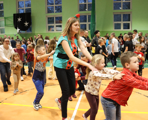 Zdjęcie z wydarzenia pt. "Gminny Święty Mikołaj"